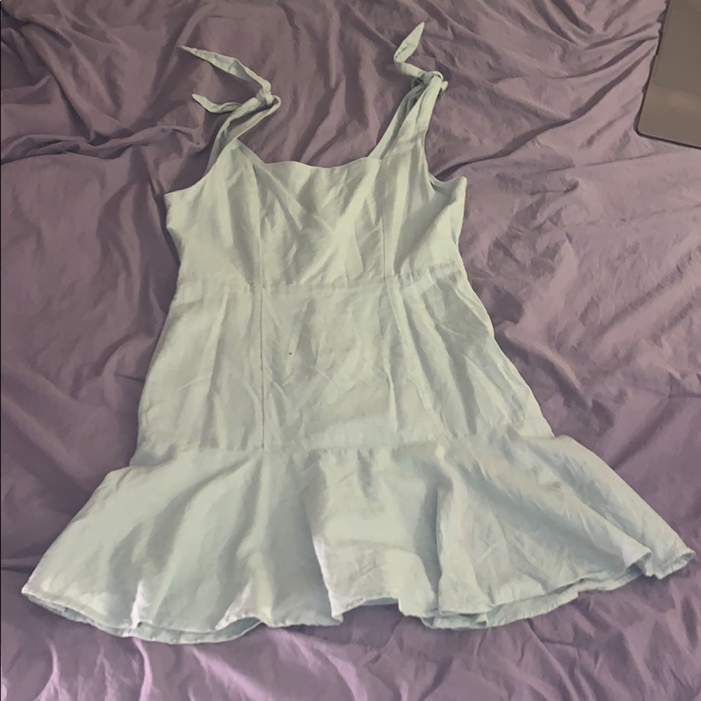 simple green dress with mesh layer